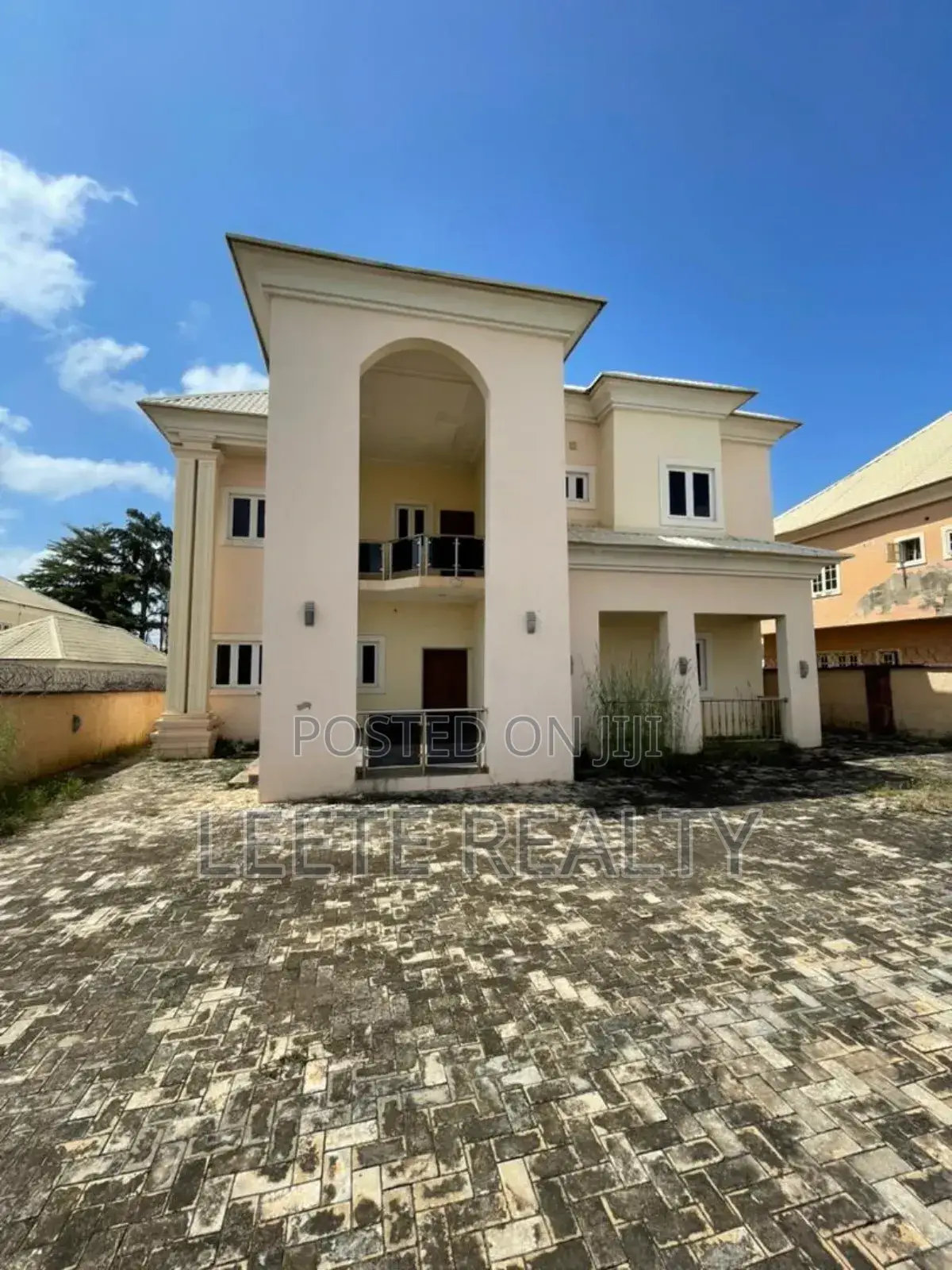 5bdrm Duplex in Lokogoma for sale in Lokogoma