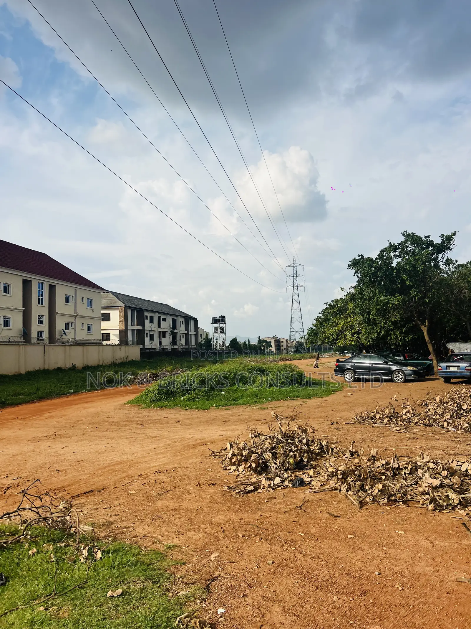 Wuye Estate Plot Buy and Build. in Wuye