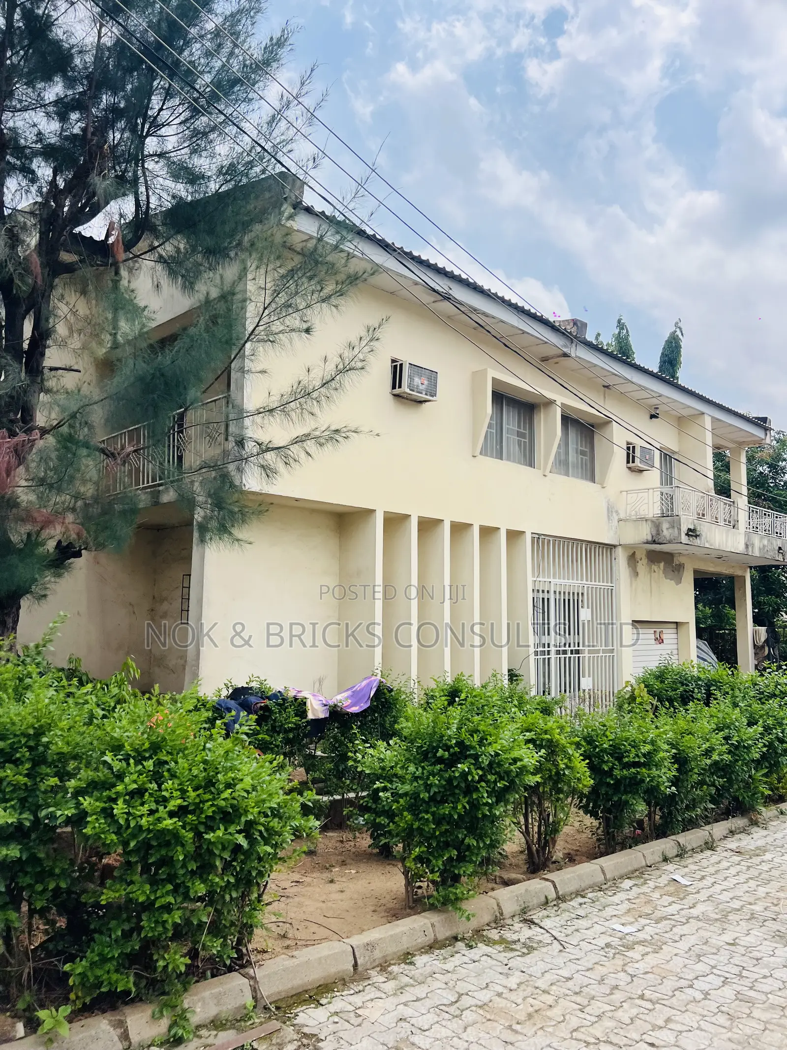 4bdrm Duplex in Aminu Kano, Wuse 2 for sale in Wuse 2