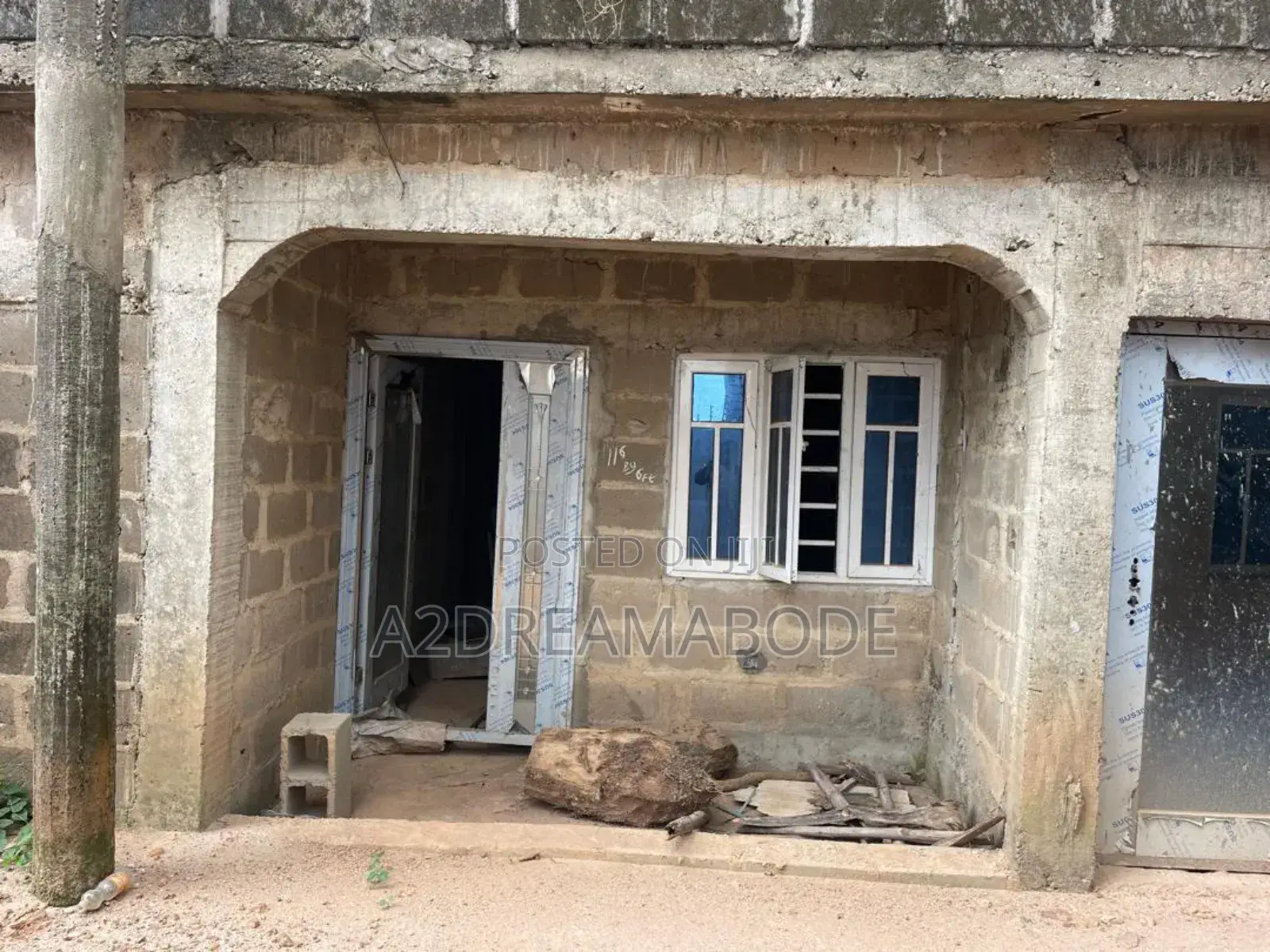 2bdrm Block of Flats in Singer Bus Stop, Ado-Odo/Ota for sale in Ado-Odo/Ota
