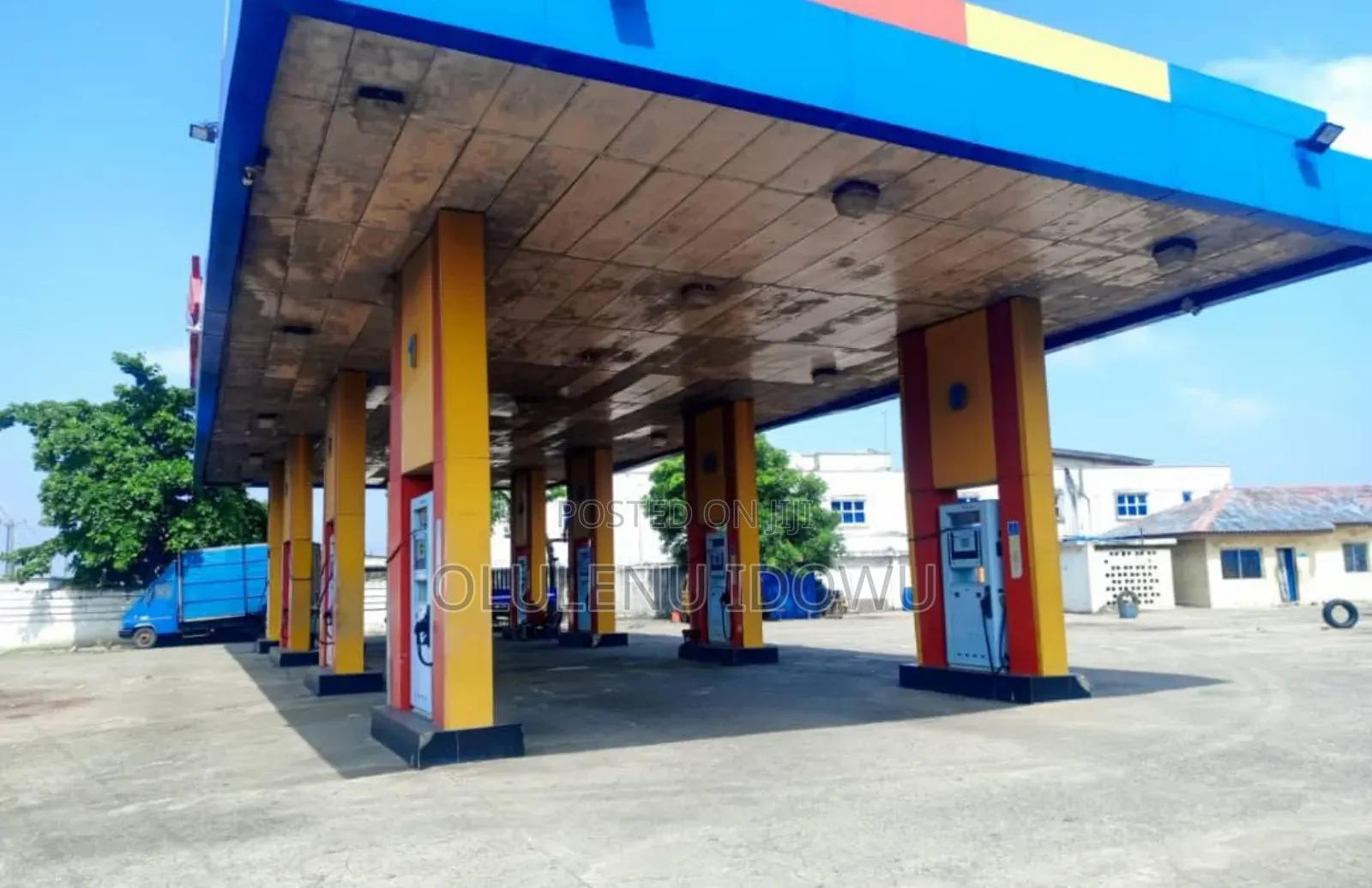 For Sale Filling Station Lagos Abeokuta Road Dopemu Cof O in Alimosho