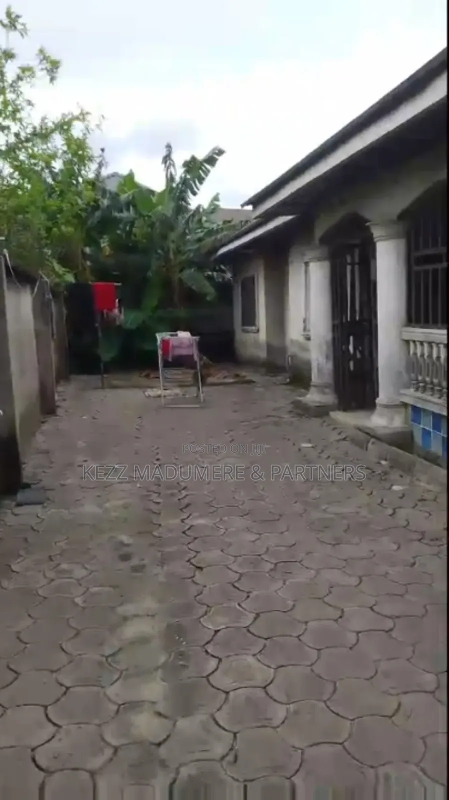 6bdrm Block of Flats in Off Sars Road, Port for sale in Port-Harcourt