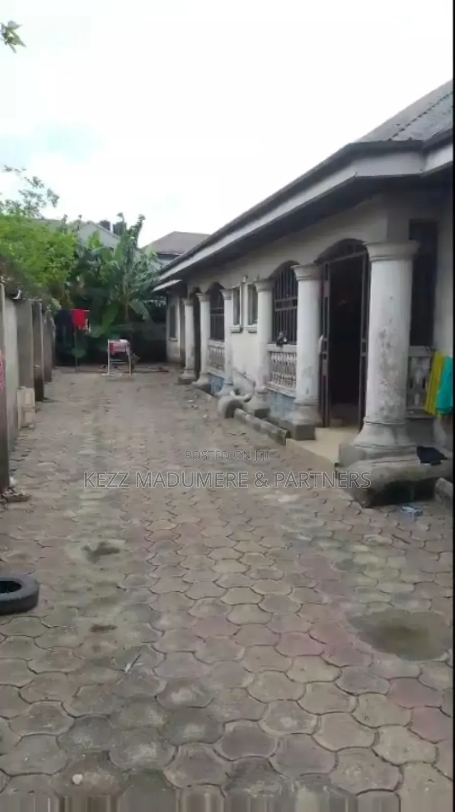 6bdrm Block of Flats in Off Sars Road, Port for sale in Port-Harcourt