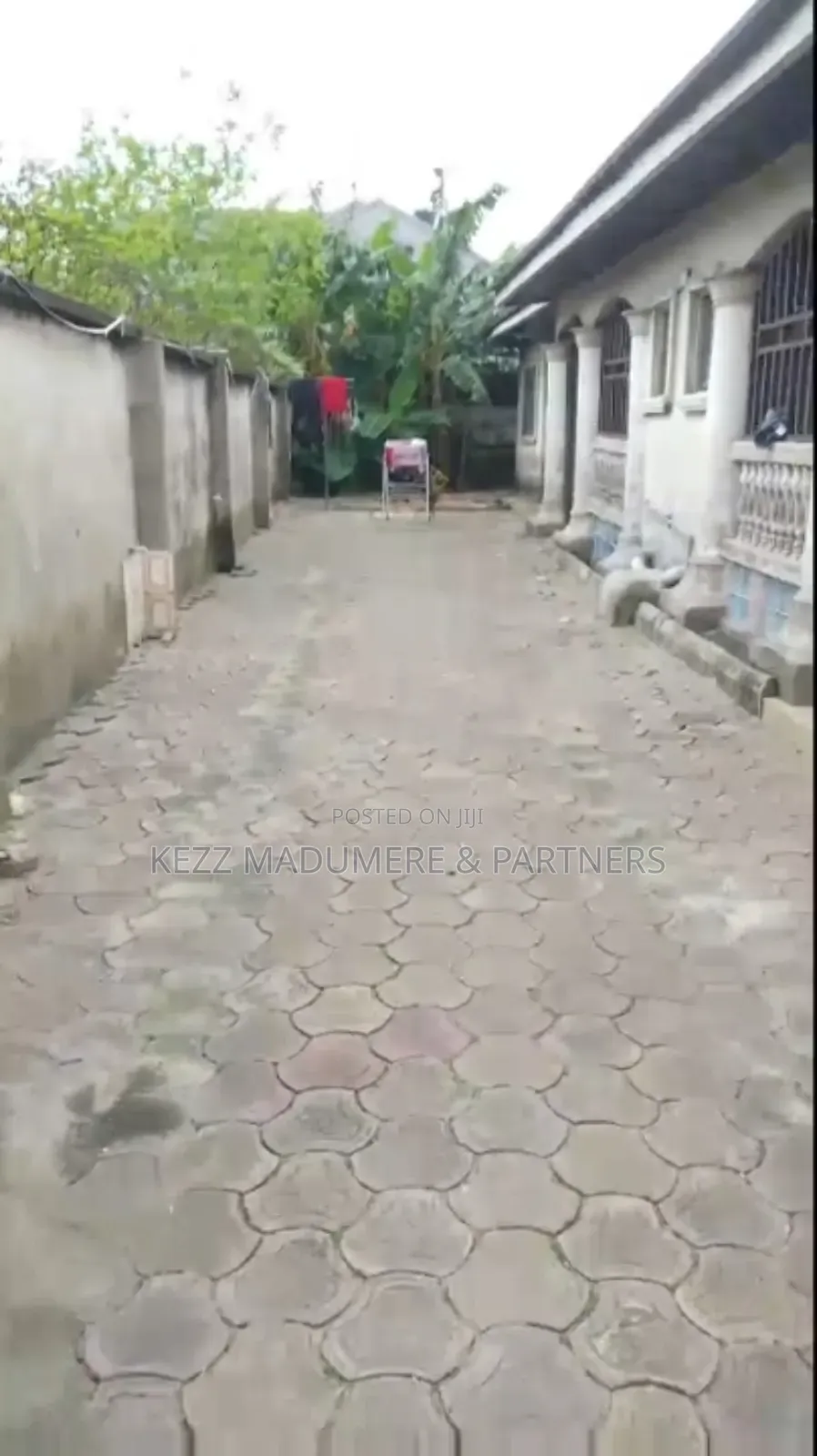 6bdrm Block of Flats in Off Sars Road, Port for sale in Port-Harcourt