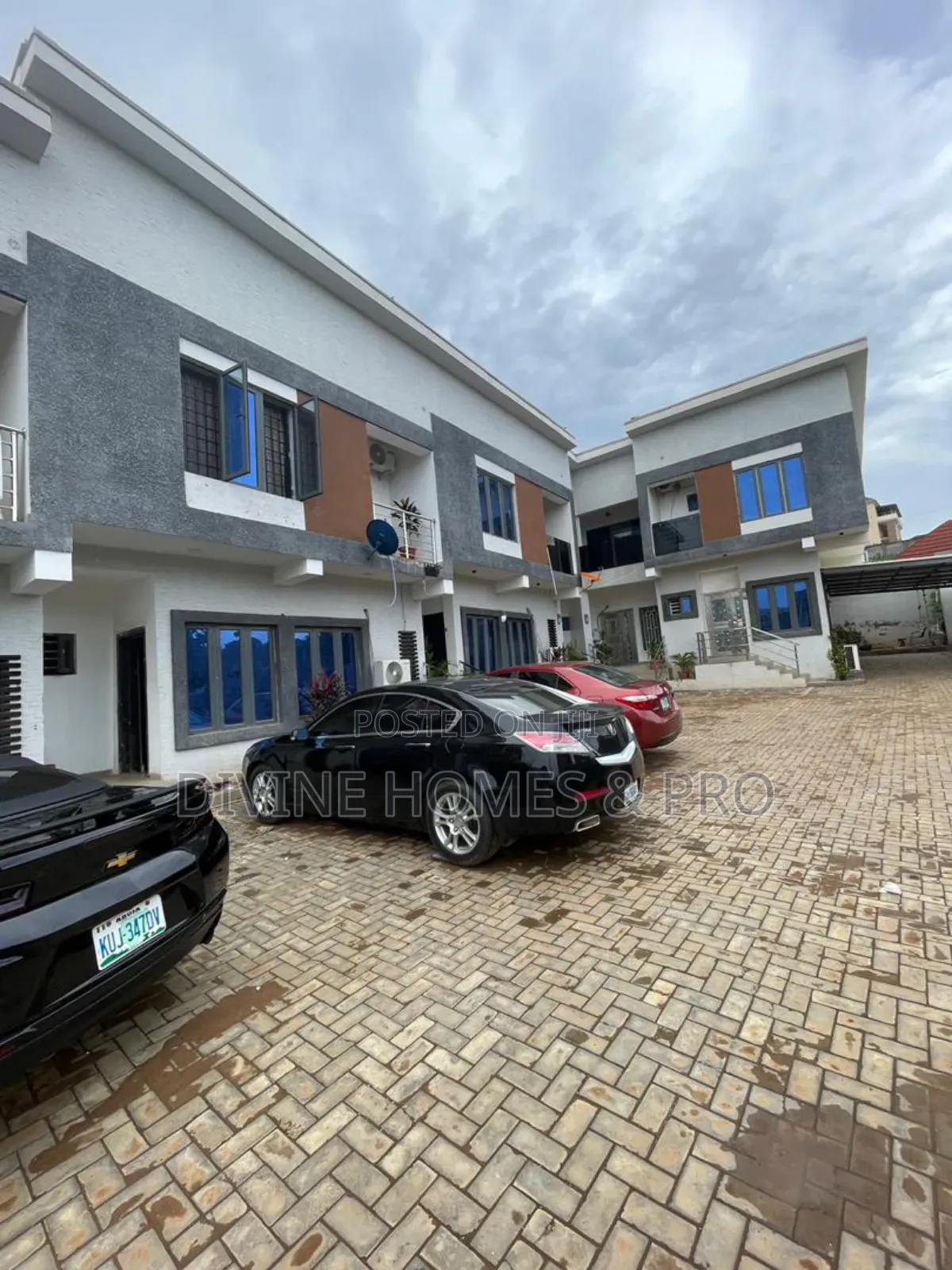 3bdrm Duplex in Berger Clinic, Life Camp for sale in Life Camp