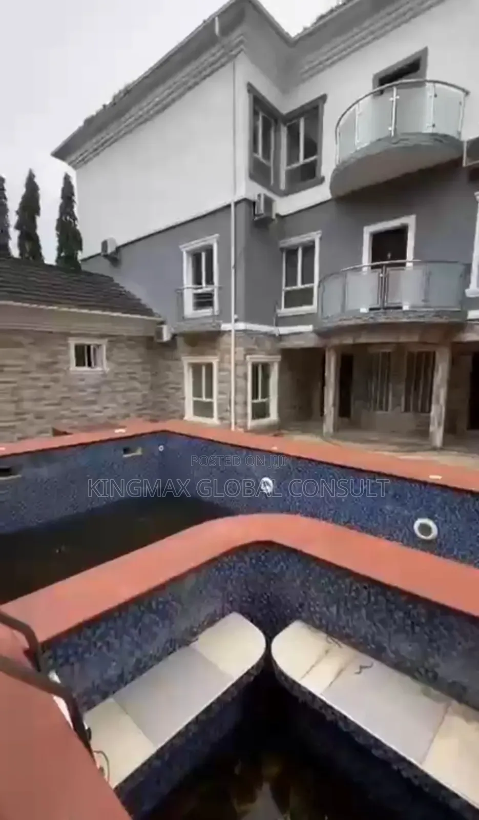 Furnished 7bdrm Duplex in Minister Quarters for sale in Mabushi