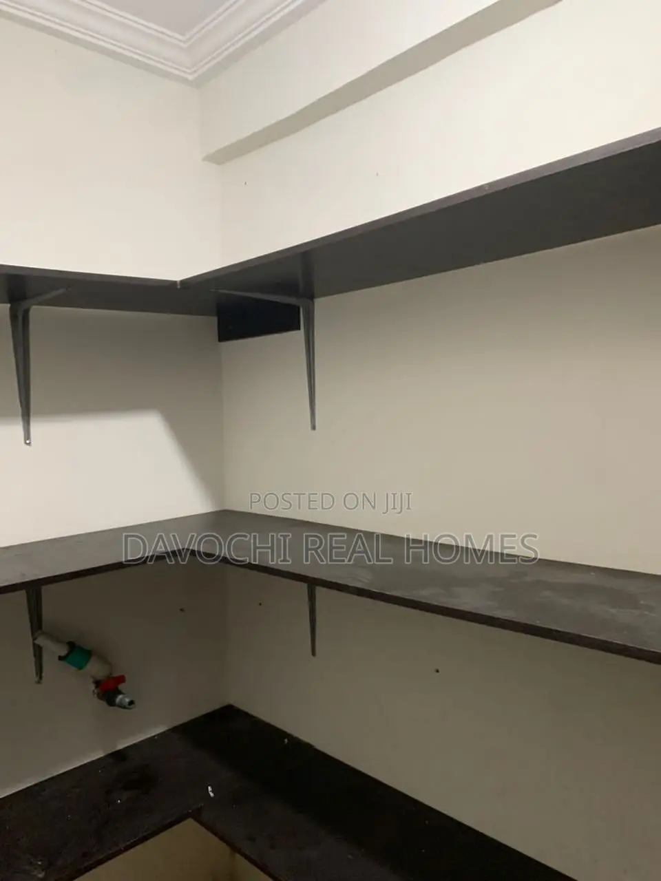 3bdrm Apartment in Osapa London for rent in Osapa london