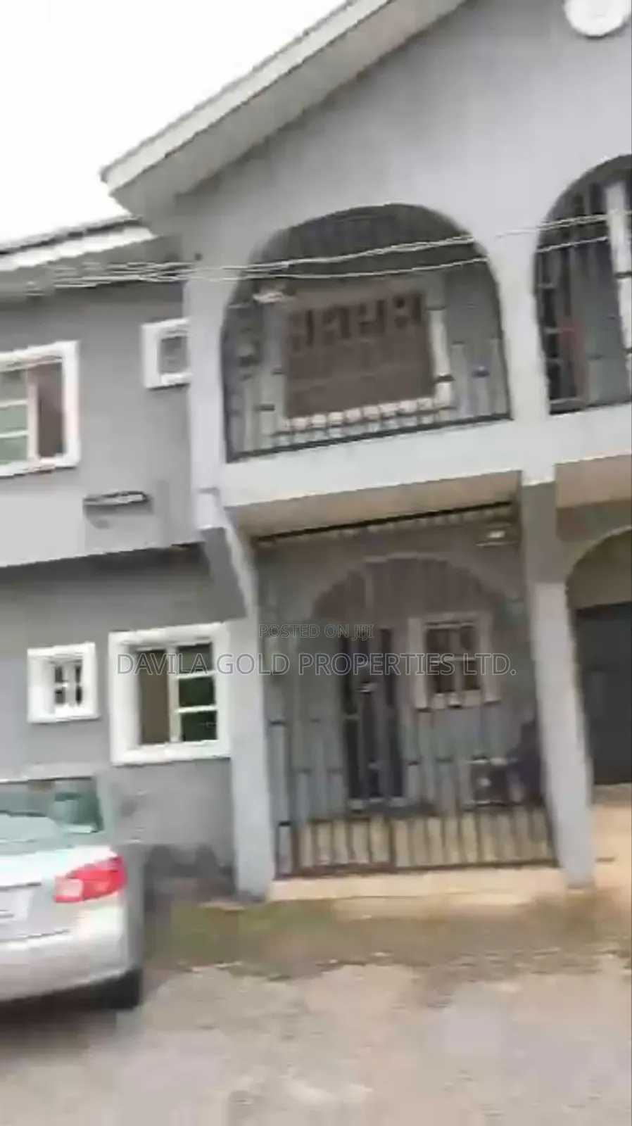 18bdrm Block of Flats in Benin City for sale in Benin City