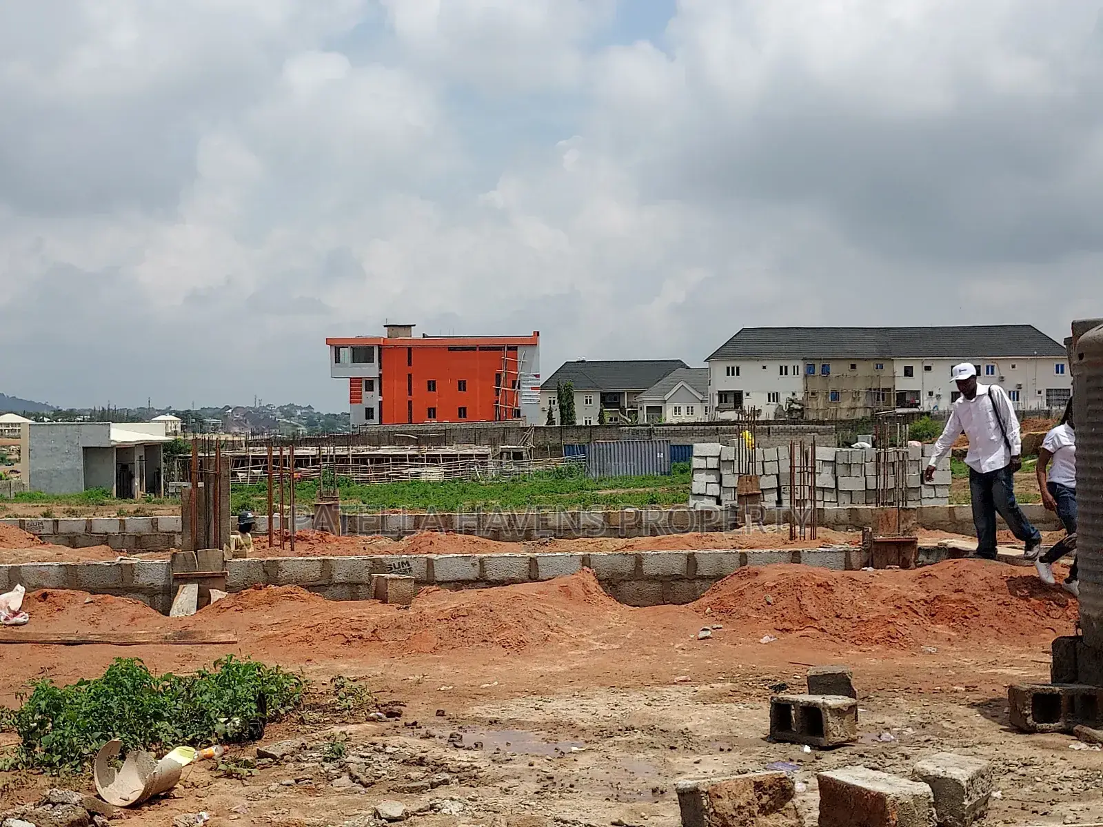 Mixed Use Land in Galadimawa