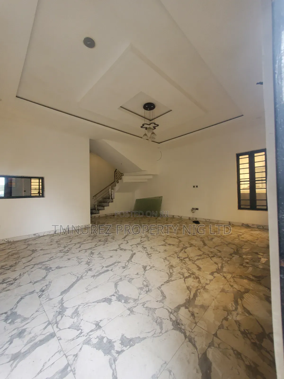 4bdrm Duplex in Royal Pine, Chevron for rent in Chevron