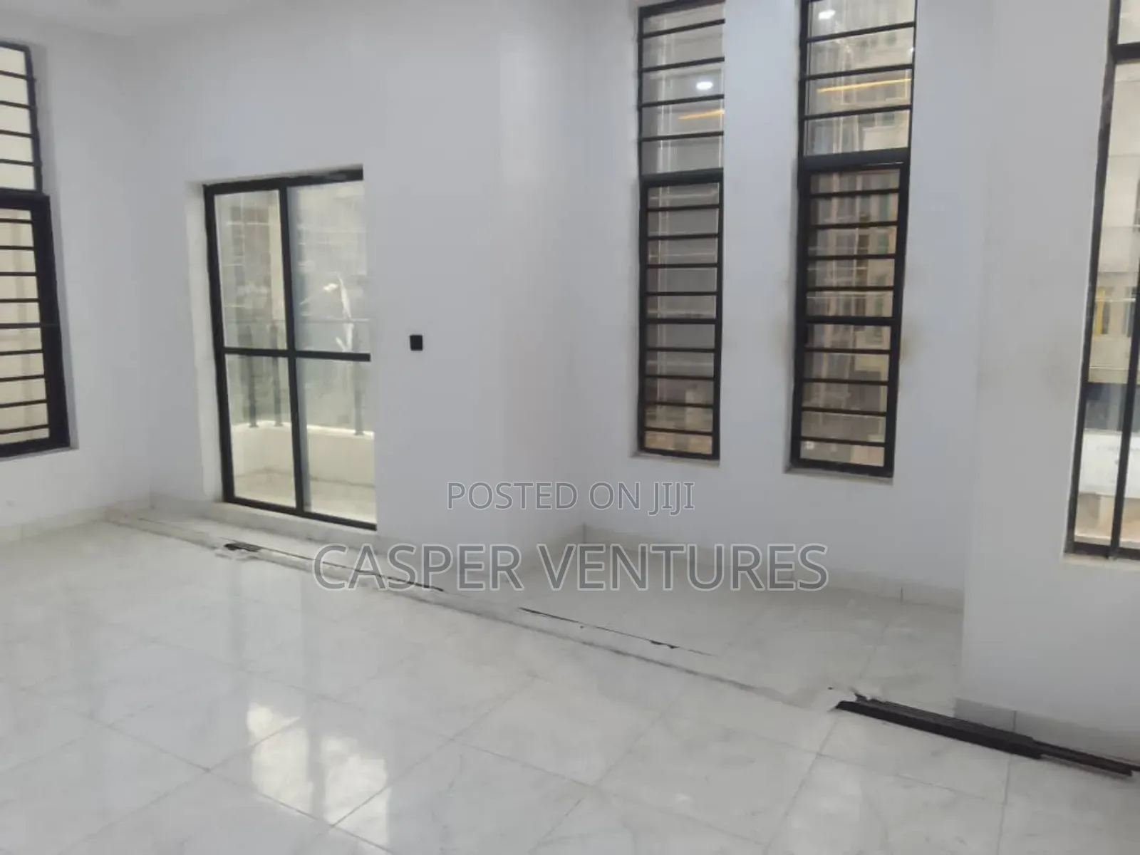 4bdrm Penthouse in Horizon, Lekki Phase 2 for rent in Lekki Phase 2