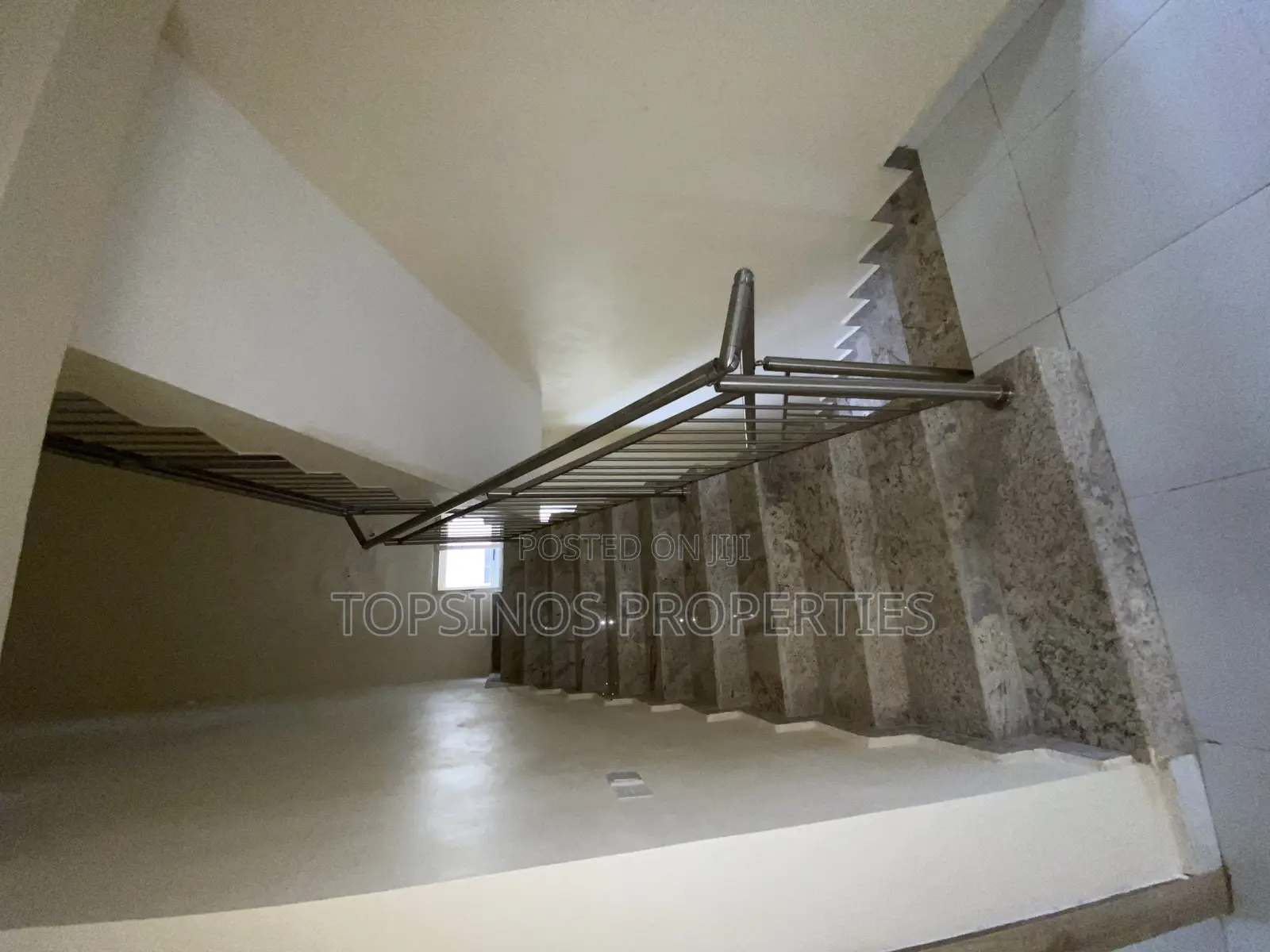 4bdrm Duplex in Dawaki for rent in Dawaki