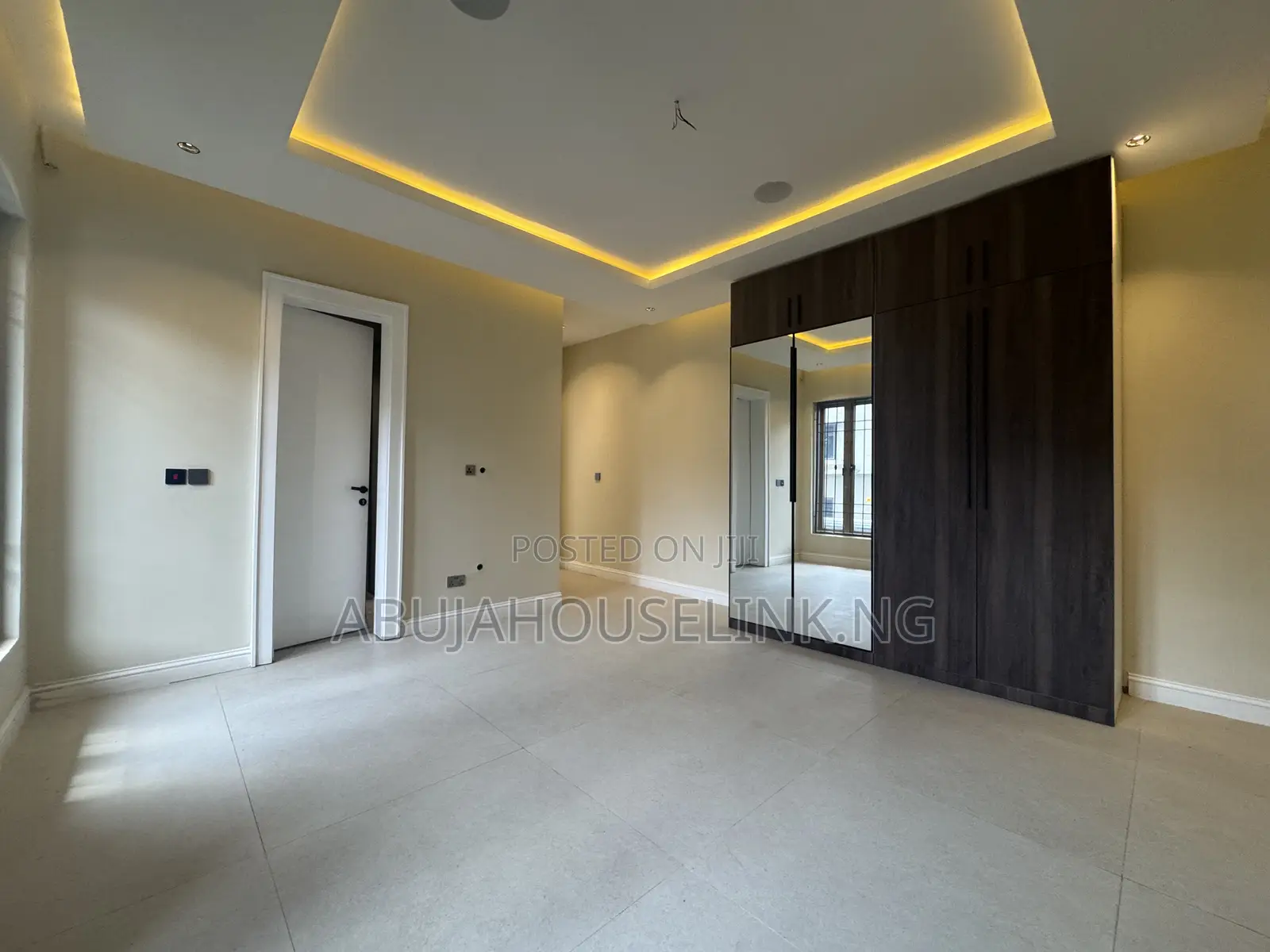 4bdrm Duplex in Guzape Main Abuja for sale in Guzape District