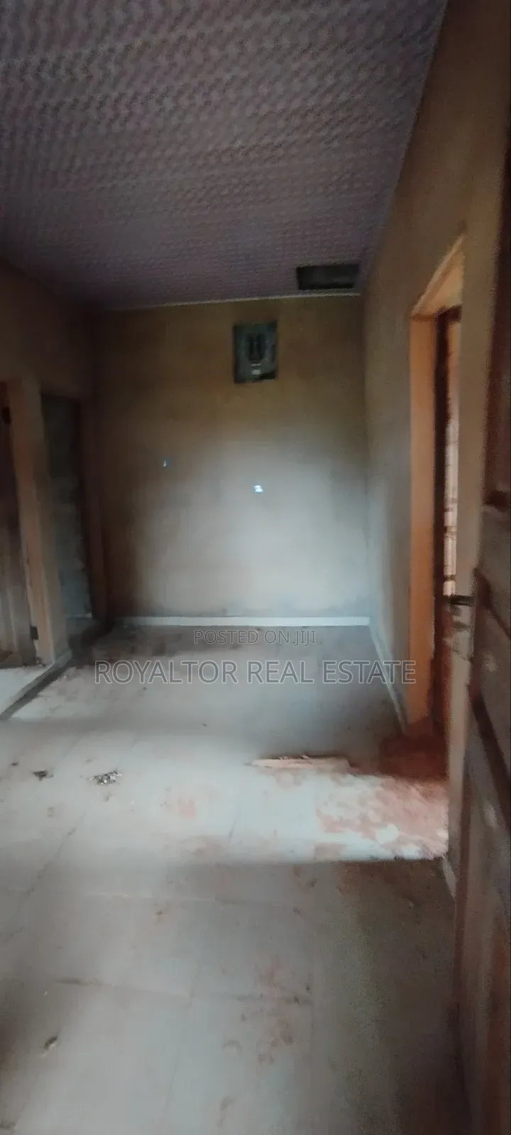 2bdrm Block of Flats in Royaltor Real Estate, Benin City for sale in Benin City