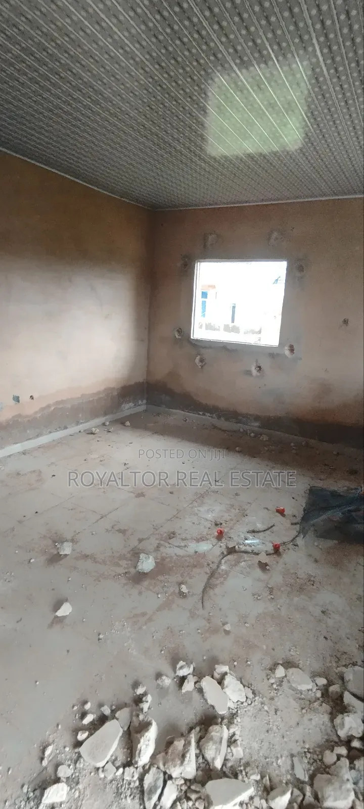 2bdrm Block of Flats in Royaltor Real Estate, Benin City for sale in Benin City
