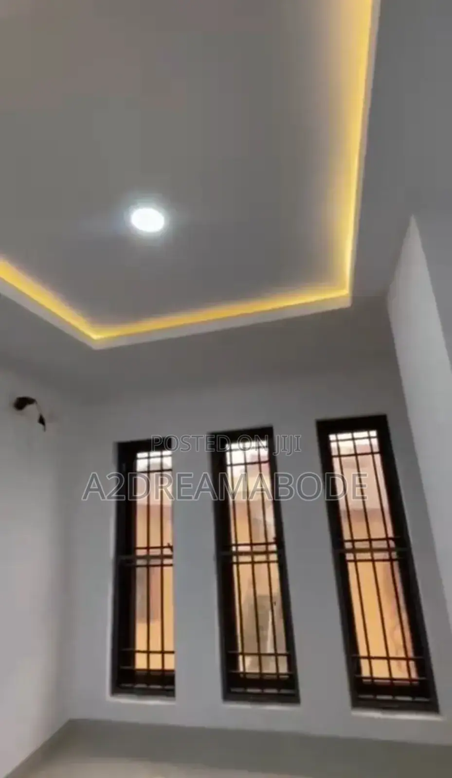 3bdrm Duplex in Off Allen, Ikeja for rent in Ikeja