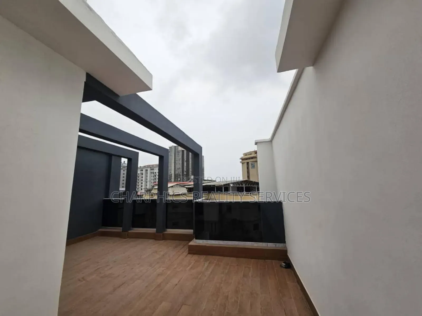 3bdrm Duplex in Victoria Island for rent in Victoria Island