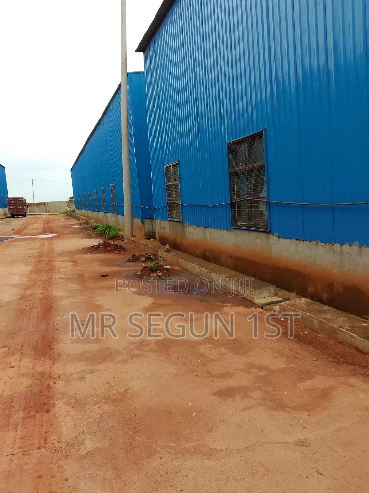 Warehouse to Let in Sagamu