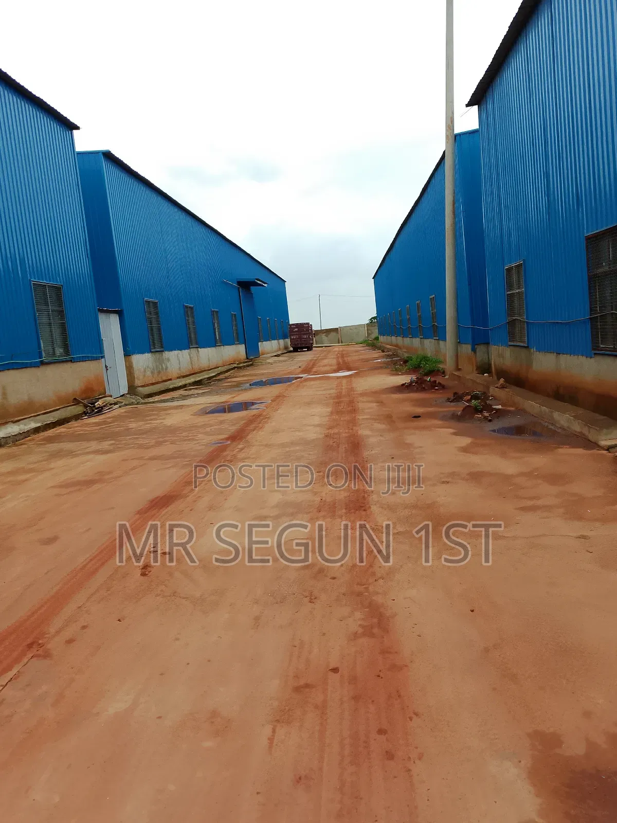 Warehouse to Let in Sagamu