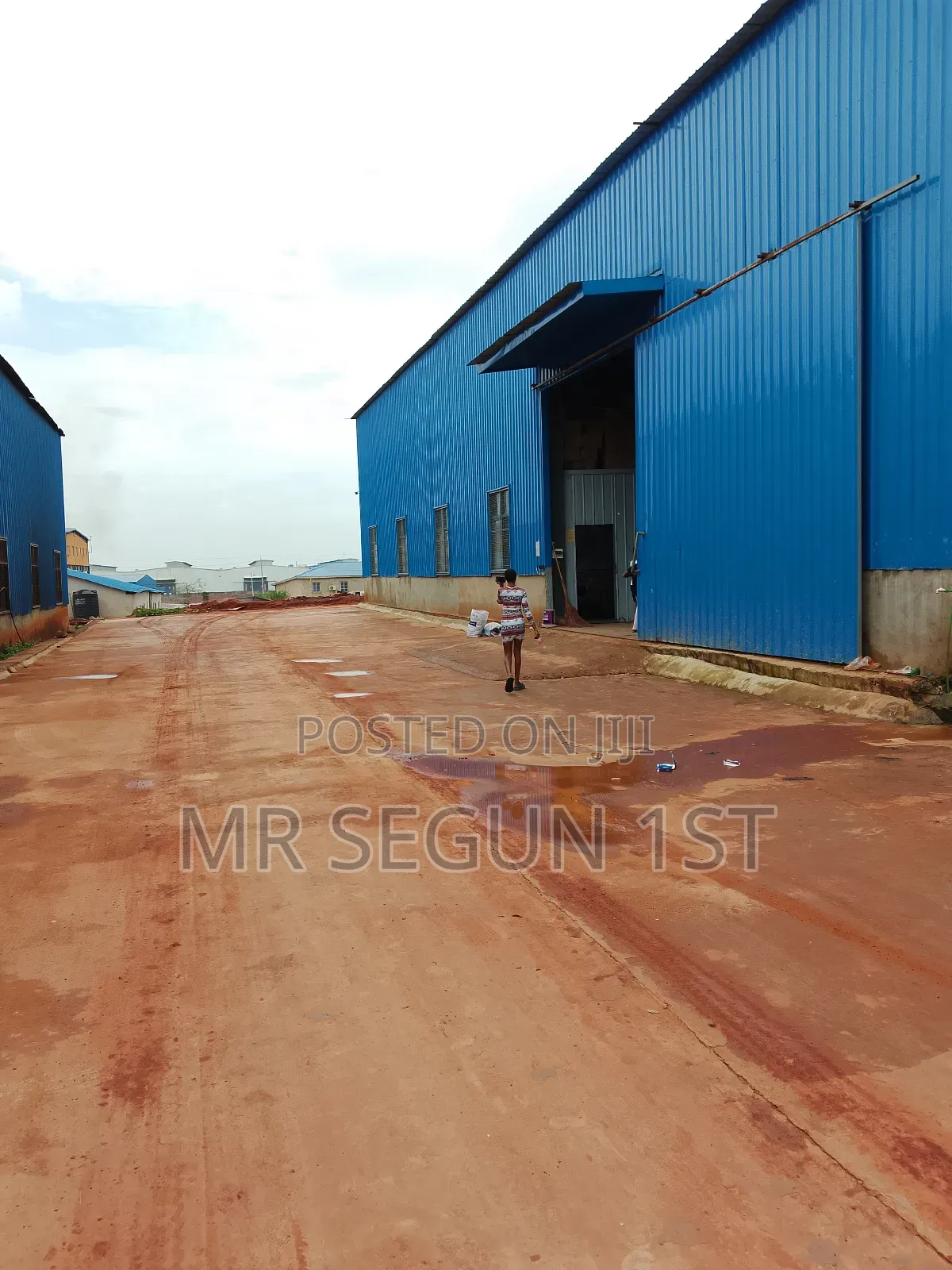 Warehouse to Let in Sagamu