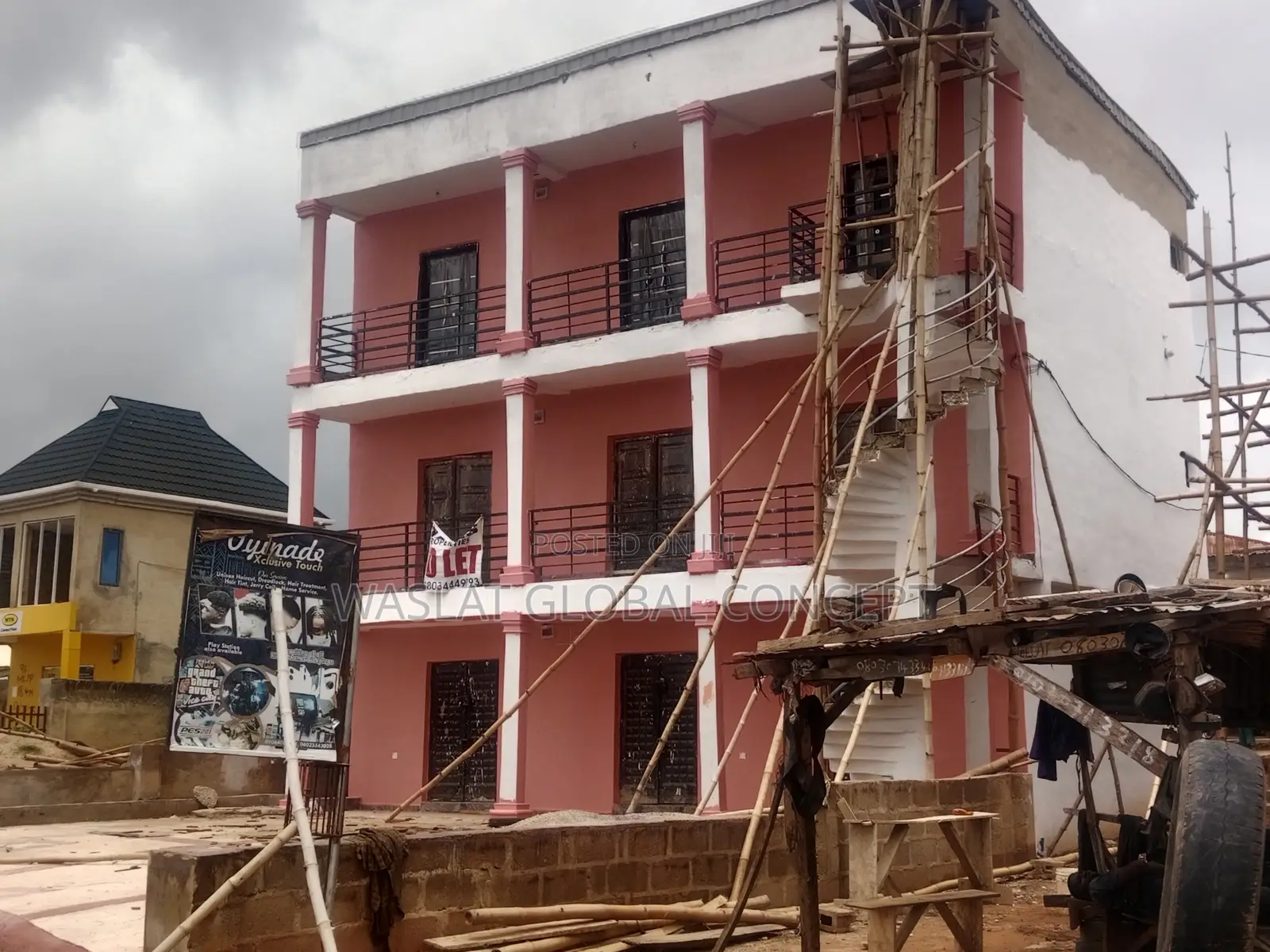 New Shopping Complex Facing Main Road at Akede Area, Osgbo in Osogbo