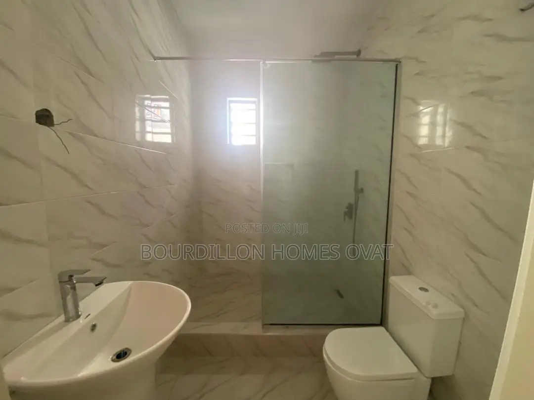 4bdrm Duplex in Lekki for sale in Lekki