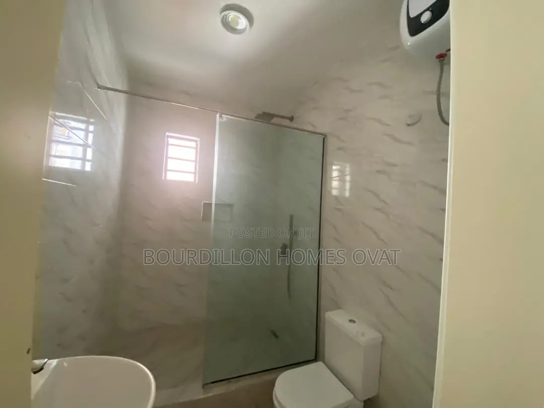 4bdrm Duplex in Lekki for sale in Lekki