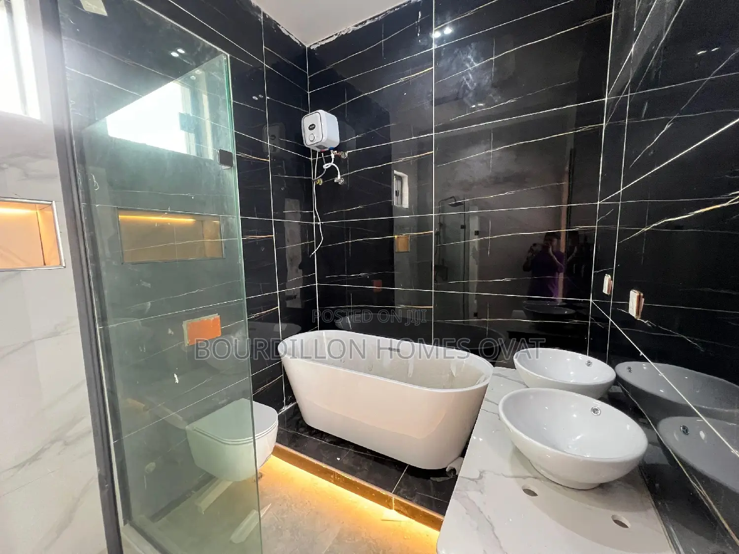4bdrm Duplex in Lekki for sale in Lekki