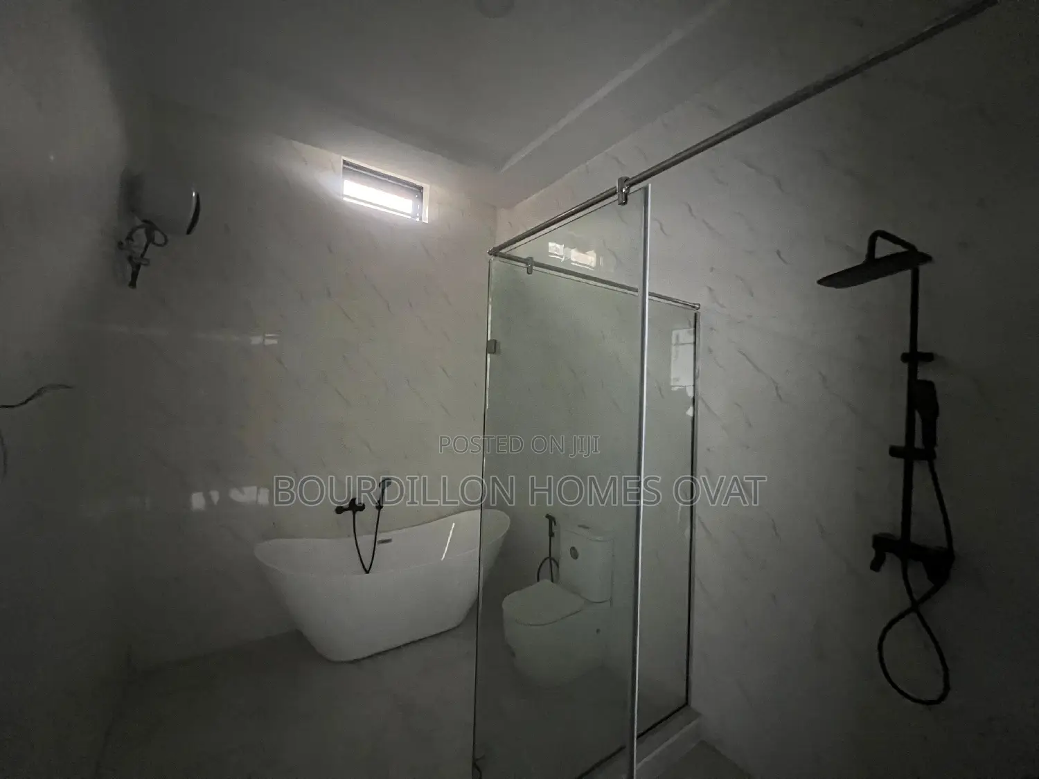 4bdrm Duplex in Lekki for sale in Lekki