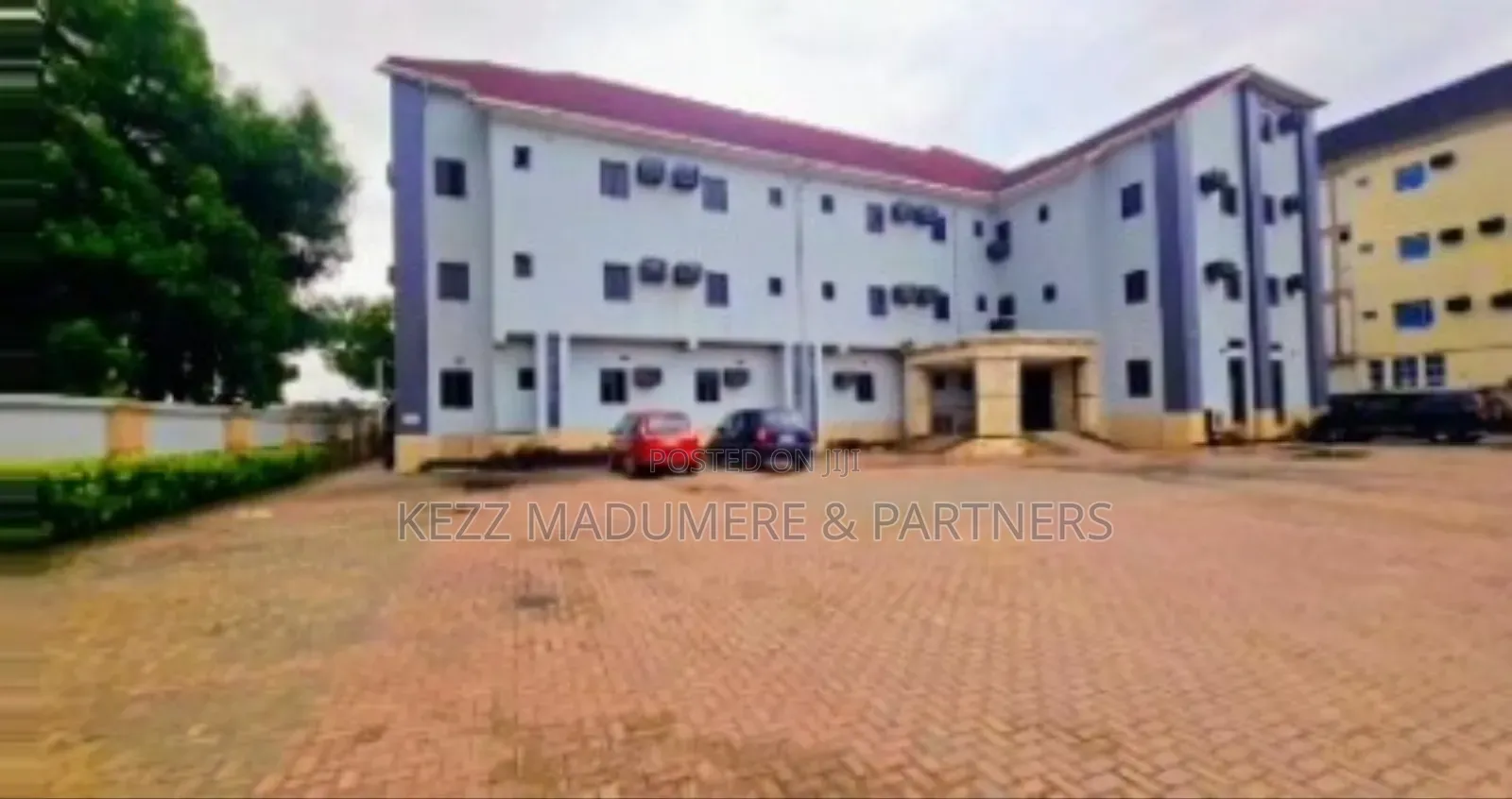 For Sale: Functional 40 Rooms Hotel In Owerri Imo State in Owerri