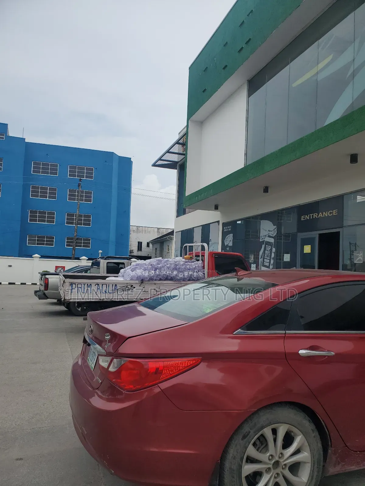 Showroom for Rent in Very Busy Area Lekki in Chevron