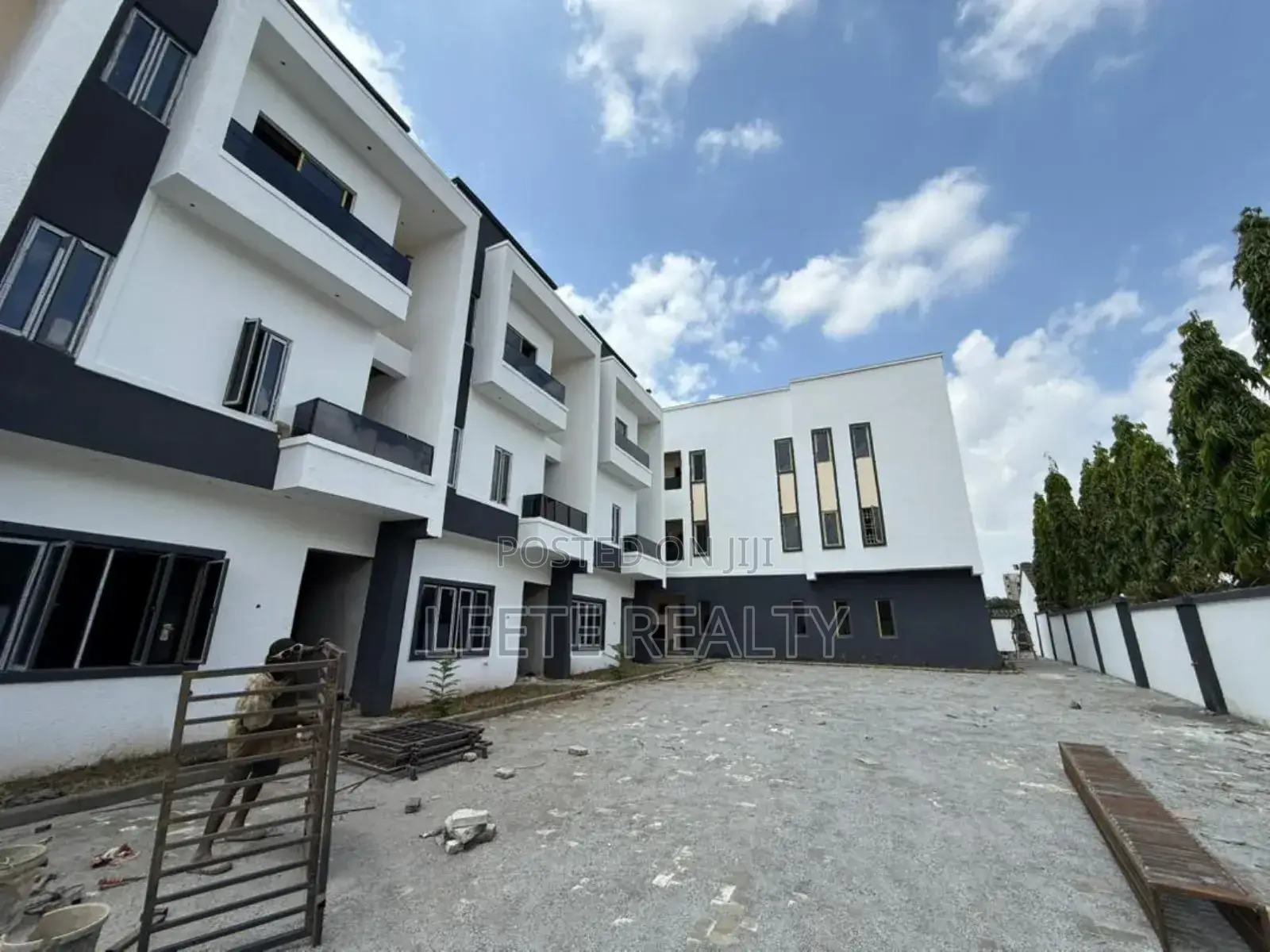 3bdrm Apartment in Kado for sale in Kado