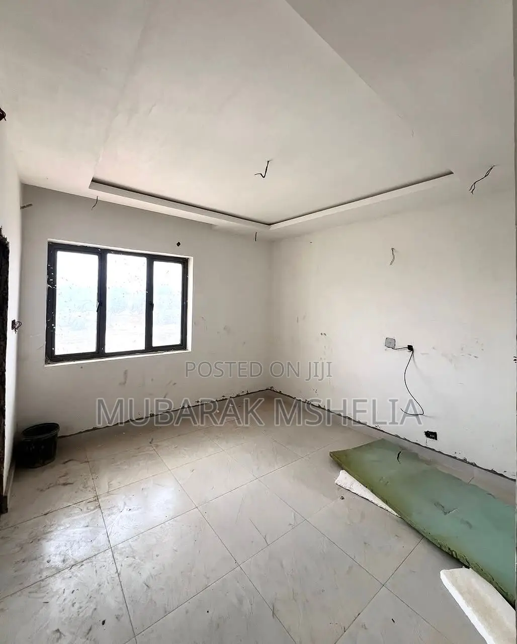 3bdrm Block of Flats in Idu Industrial for sale in Idu Industrial