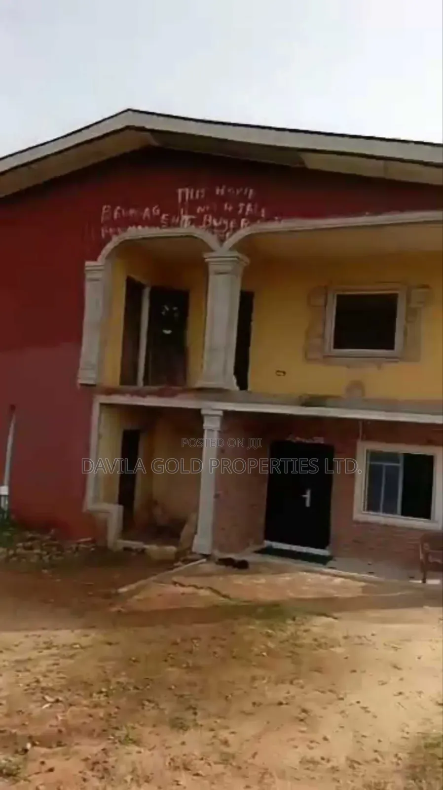 12bdrm Block of Flats in Benin City for sale in Benin City