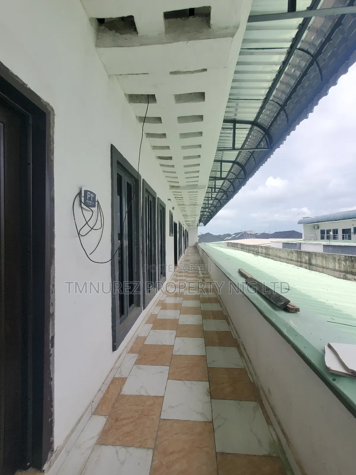 1bdrm Apartment in Dpk Estate, Chevron for sale in Chevron