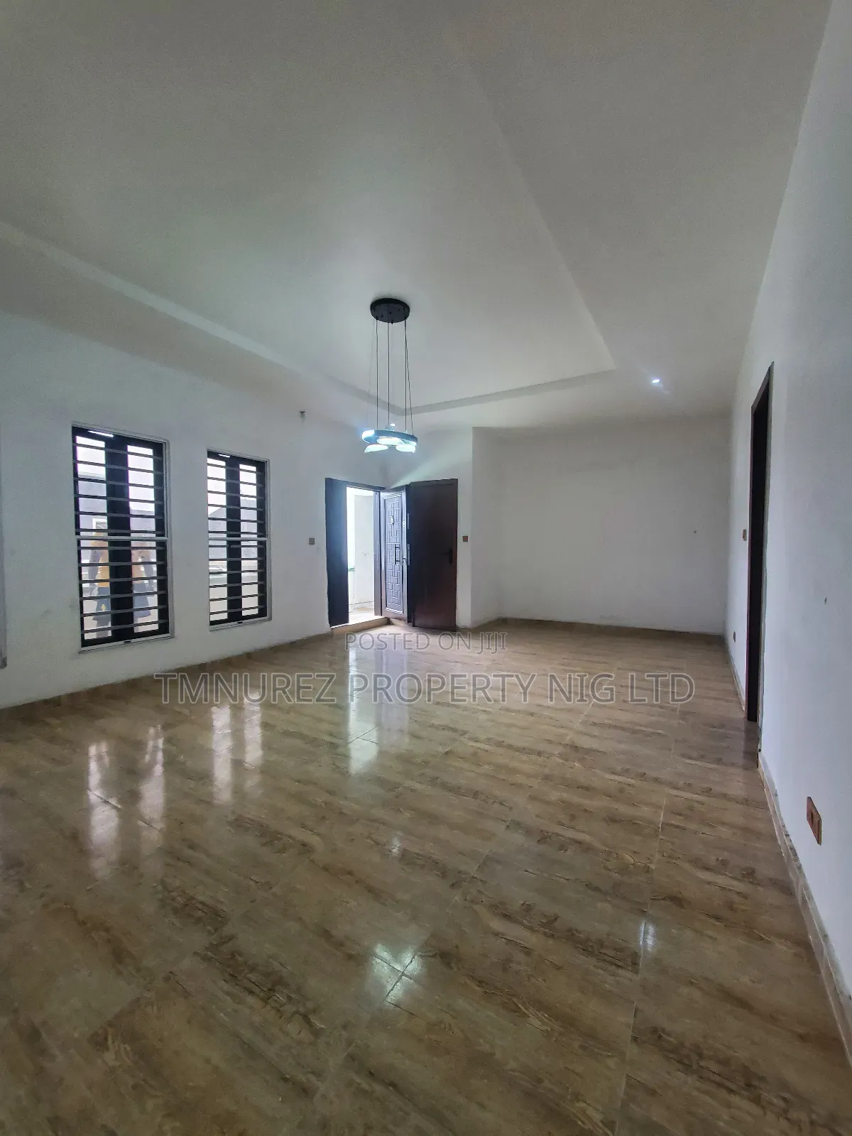 1bdrm Apartment in Dpk Estate, Chevron for sale in Chevron