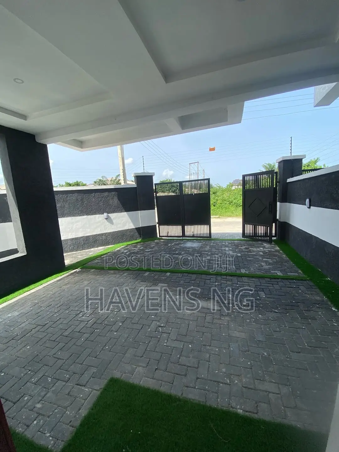 4bdrm Duplex in Ado / Ajah for sale in Ado / Ajah