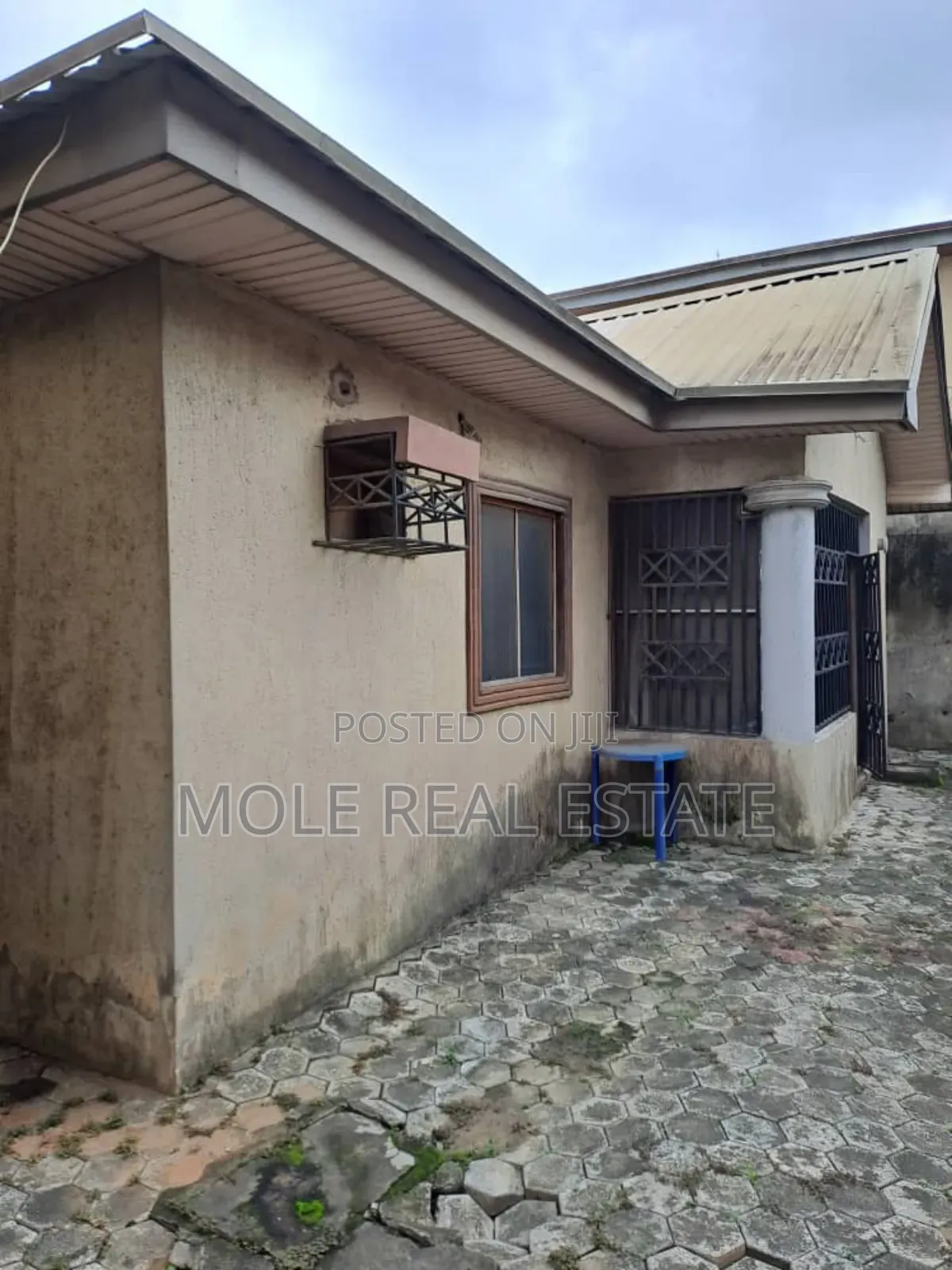 Furnished 6bdrm Duplex in Ajao Estate for sale in Ajao Estate