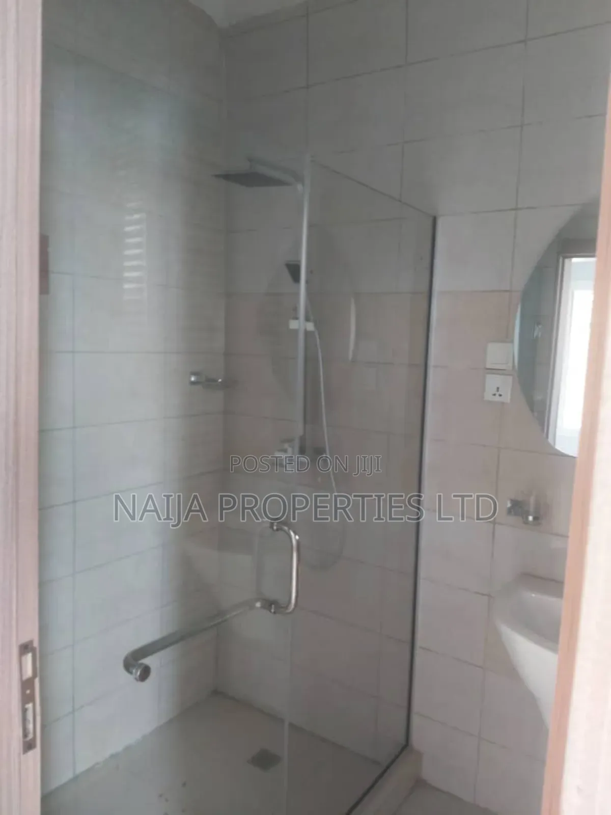 3bdrm Apartment in Ikate, Lekki for sale in Lekki