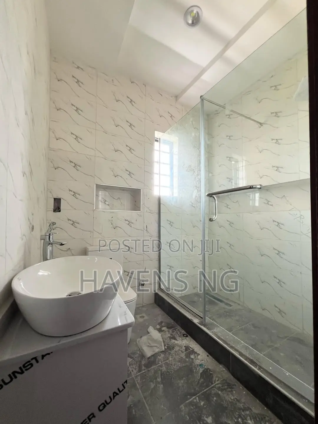 3bdrm Townhouse/Terrace in Ikota for sale in Ikota