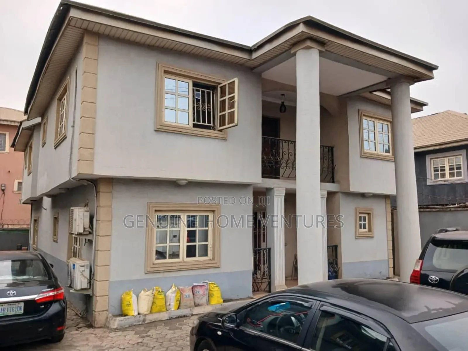 7bdrm Duplex in Omole Phase 2 for sale in Omole Phase 2
