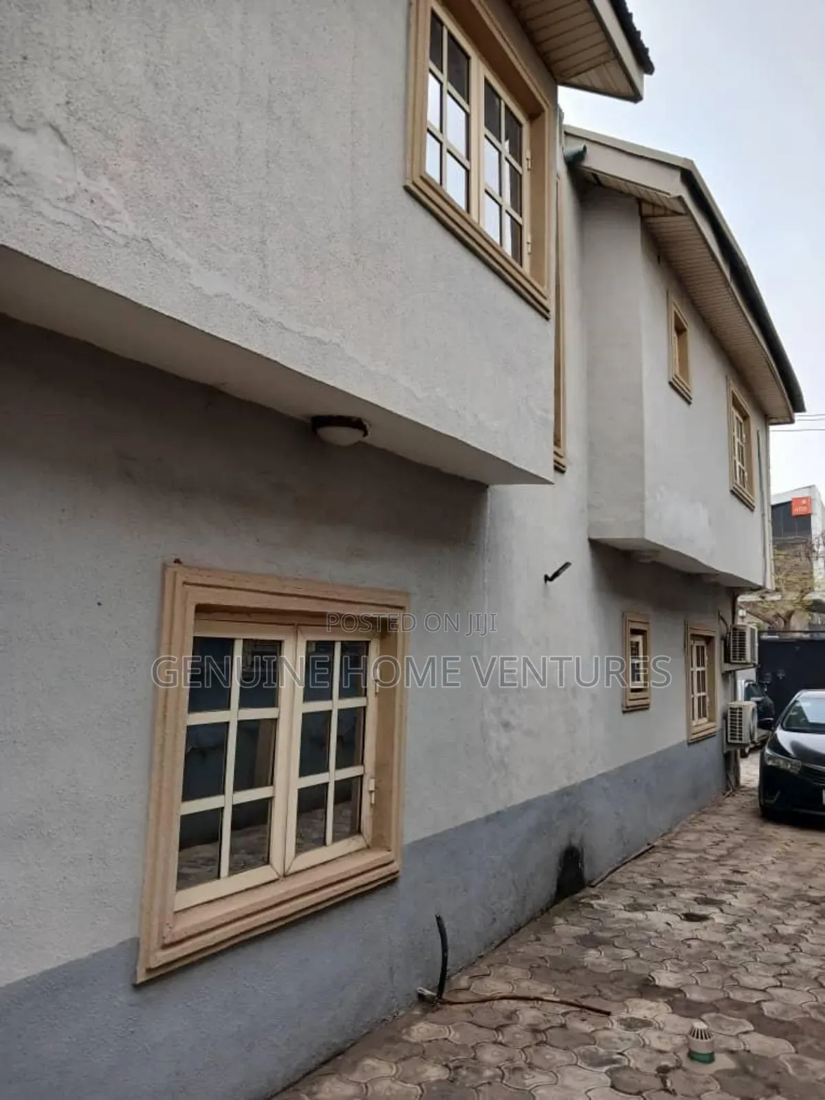 7bdrm Duplex in Omole Phase 2 for sale in Omole Phase 2