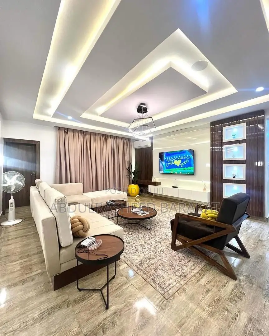 Luxury Three Bedroom Apartment in Wuye