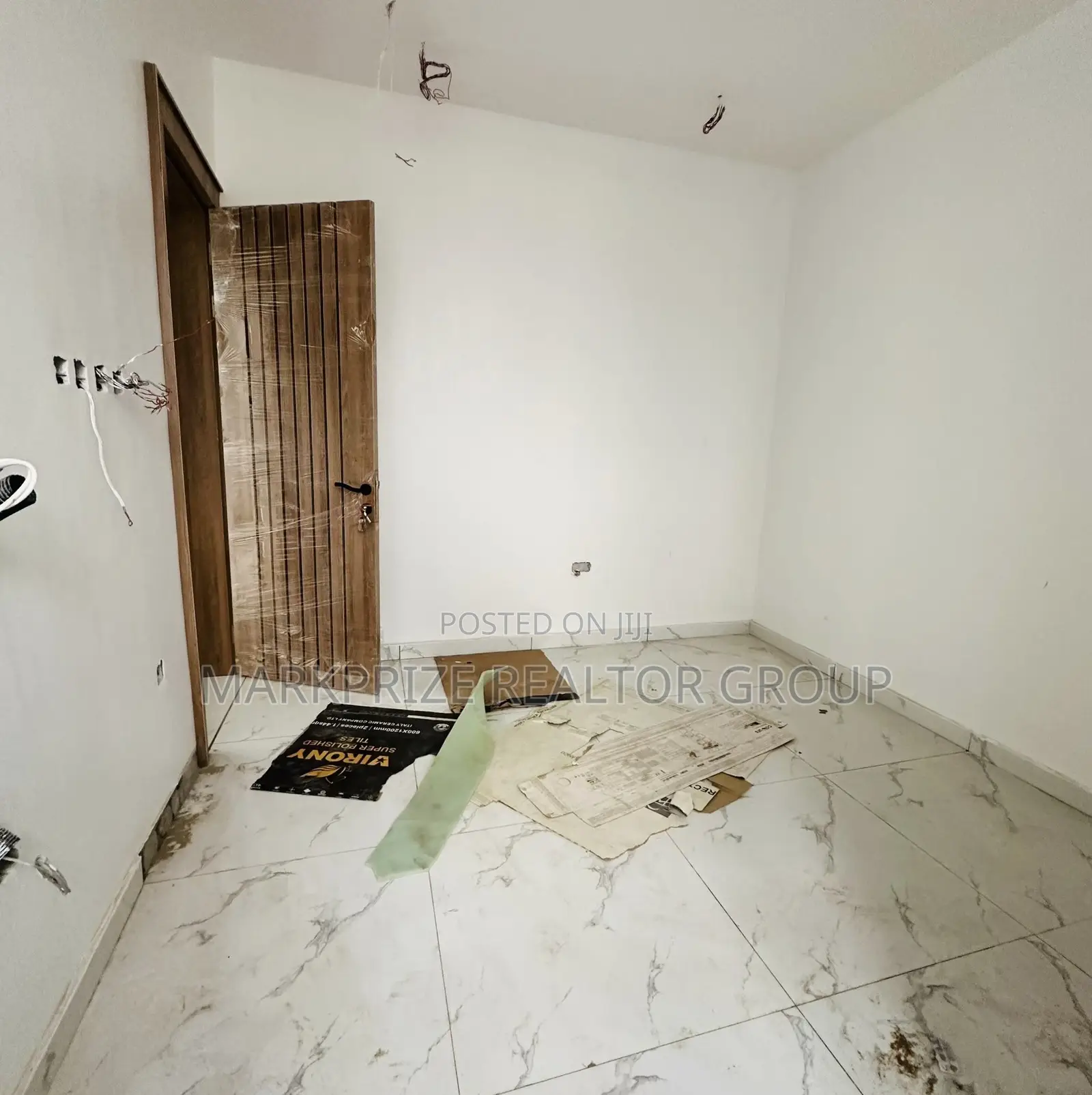 5bdrm Duplex in Omole Phase 1 Lagos for sale in Omole Phase 1