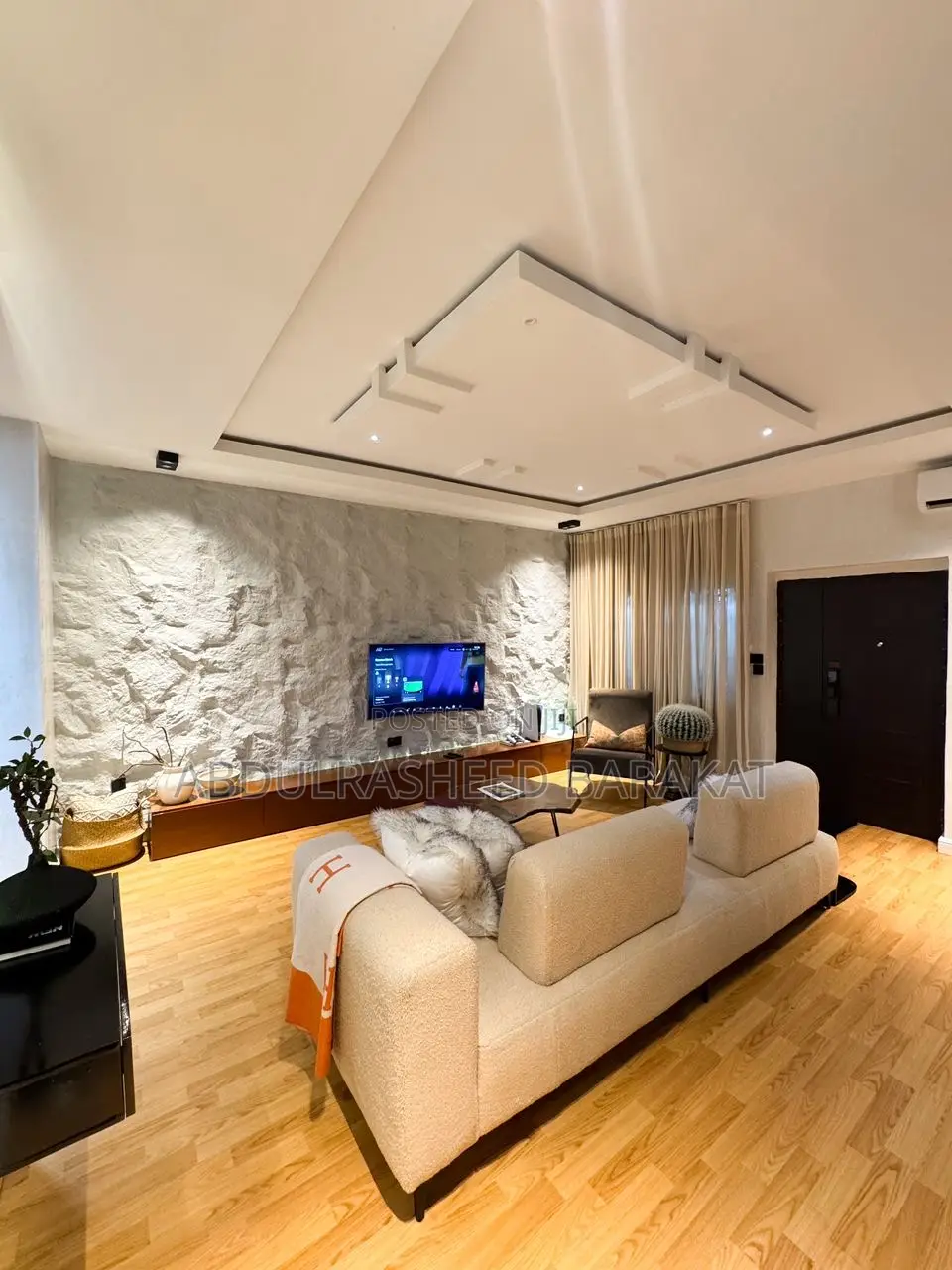 Luxury Two Bedroom Apartment in Durumi