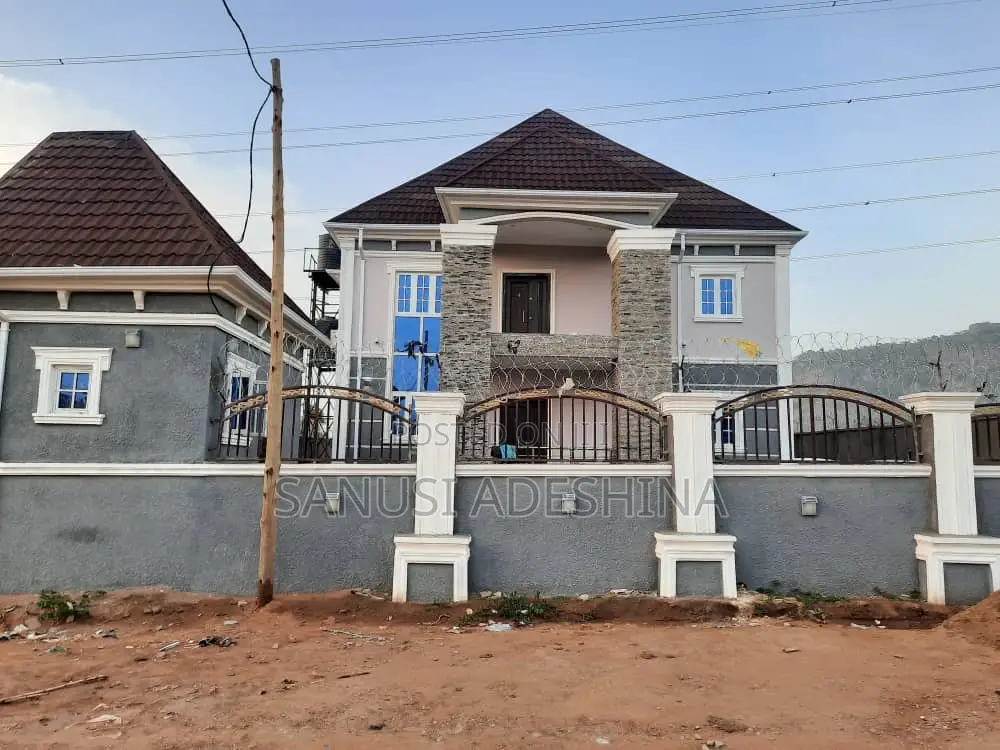 6bdrm Duplex in Kubwa Fo1 ,Fct Abuja for sale in Kubwa