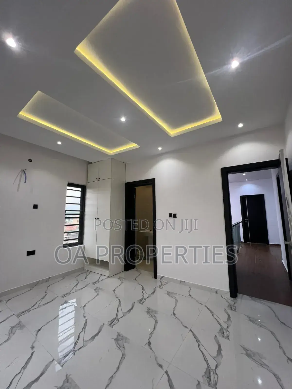 5bdrm Duplex in Aare, Oluyole for sale in Ibadan