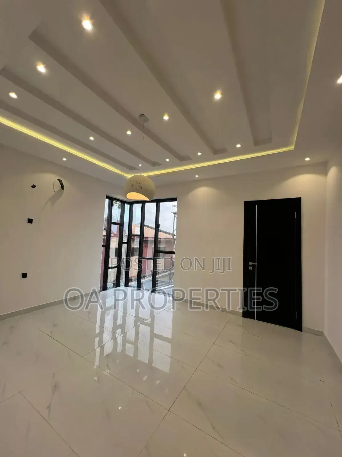 5bdrm Duplex in Aare, Oluyole for sale in Ibadan
