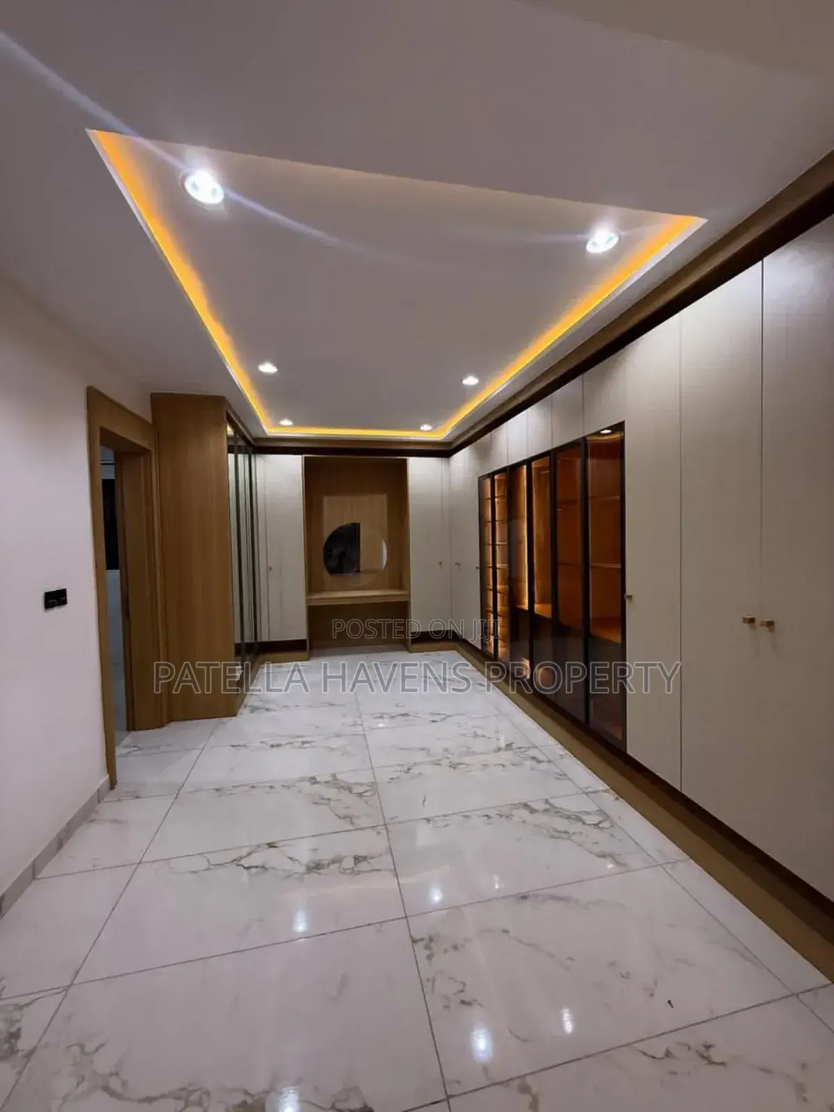 6bdrm Duplex in Guzape District for sale in Guzape District