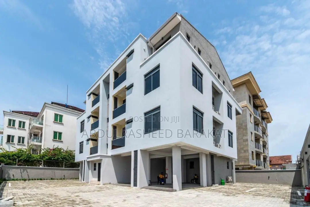 Luxury One Bedroom Apartment in Victoria Island